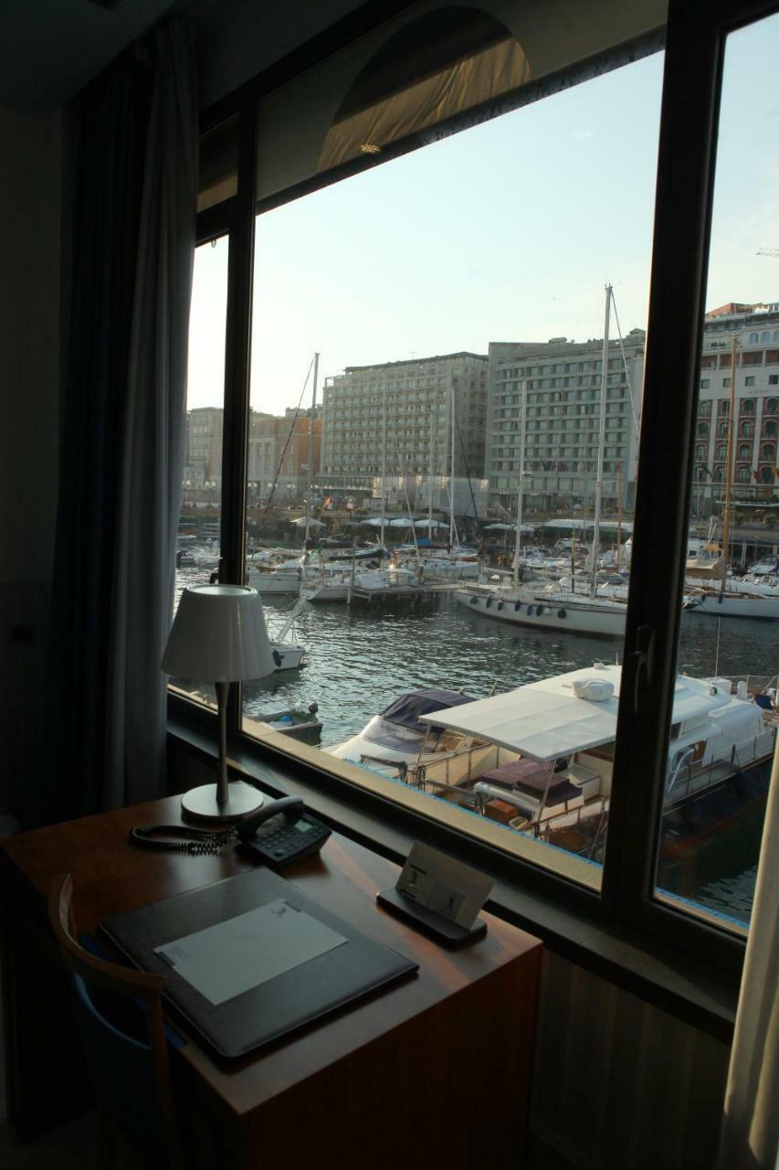 Hotel Transatlantico Neapol Exteriér fotografie